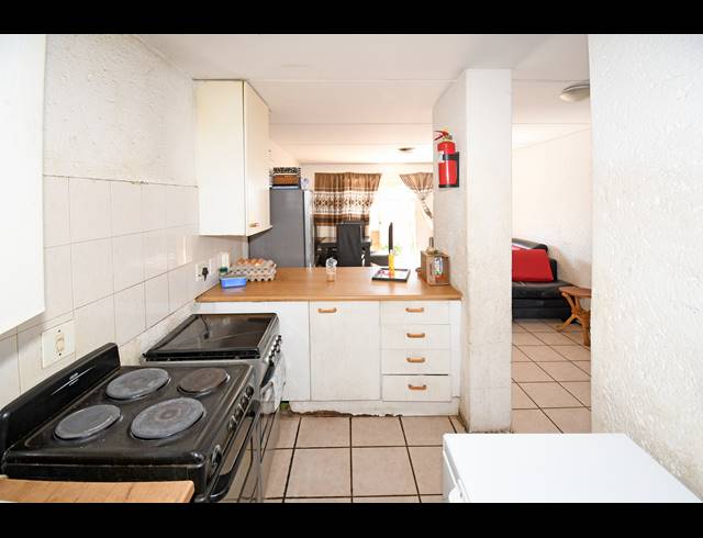 2 BEDROOM APARTMENT FOR SALE IN BRIXTON